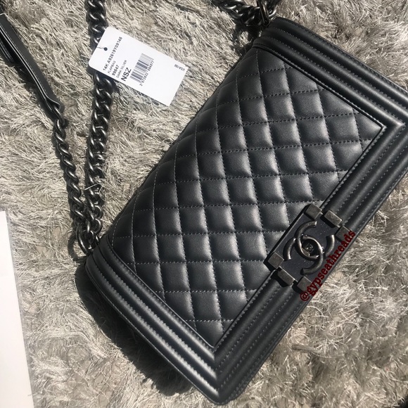 CHANEL Handbags - 🔥SALE🔥 AUTHENTIC CHANEL BAG Medium CC Boy Flap